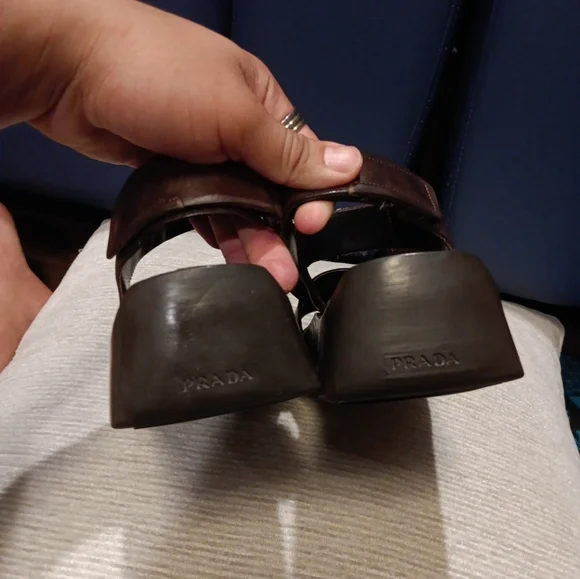 Prada Leather Sandals Adjustable Ankle Straps Y2K Women's Size 36.5 Usa 6.5 - Picture 3 of 8